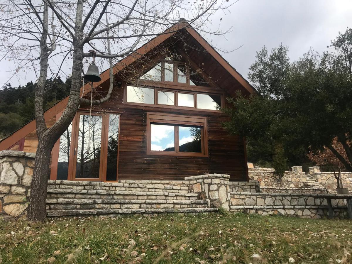 Chalet In The Forest 卡拉维塔 外观 照片